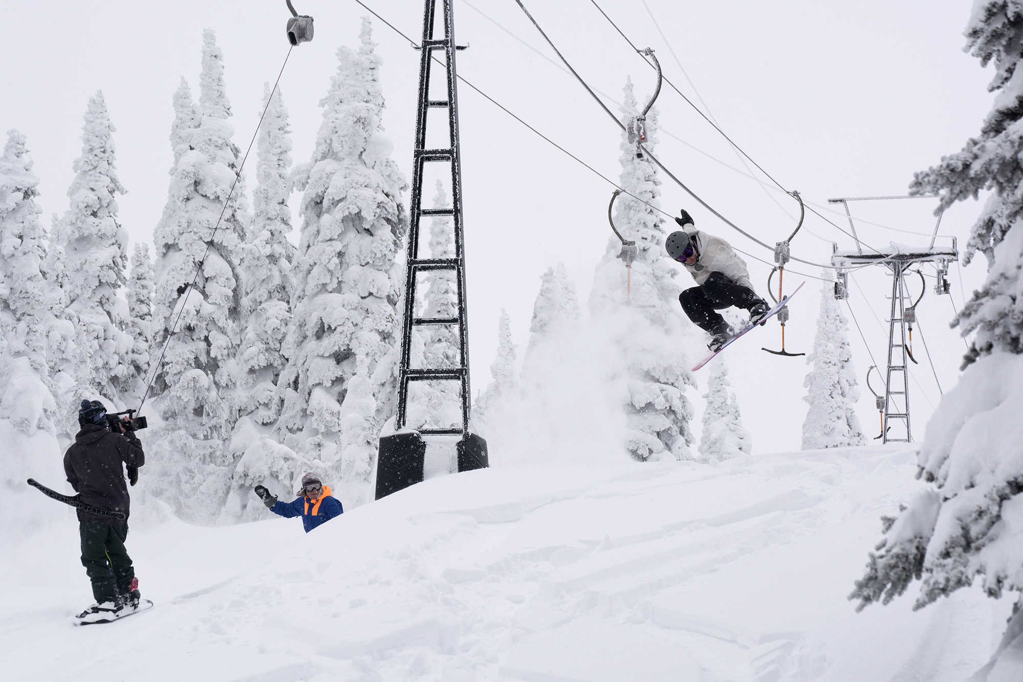 airblaster_whitefish_jesse_air